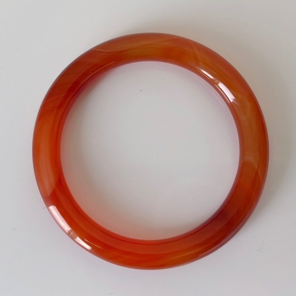 55mm Natural Carnelian Round Bangle BA122